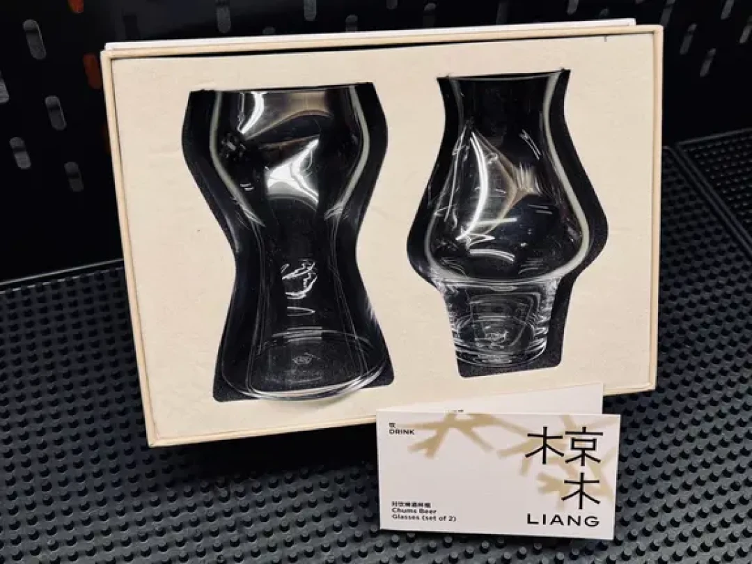 为精酿而生,一对会“拥抱”的酒杯🍺