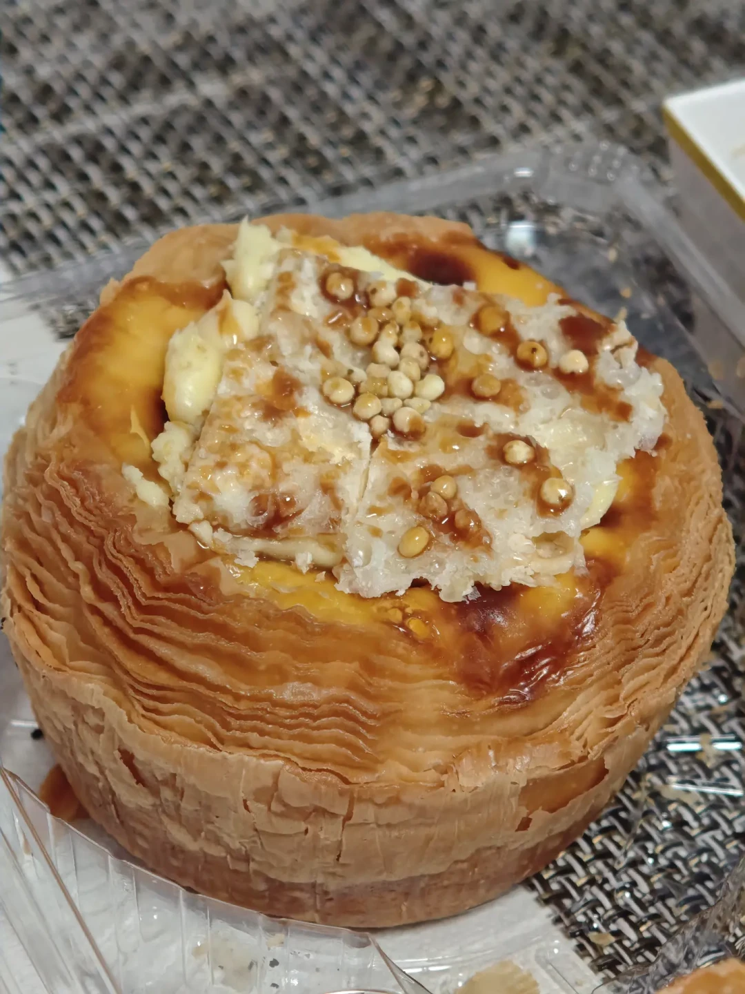 甜品测评|鲍师傅奶皮子可颂挞&芋泥燕麦小贝