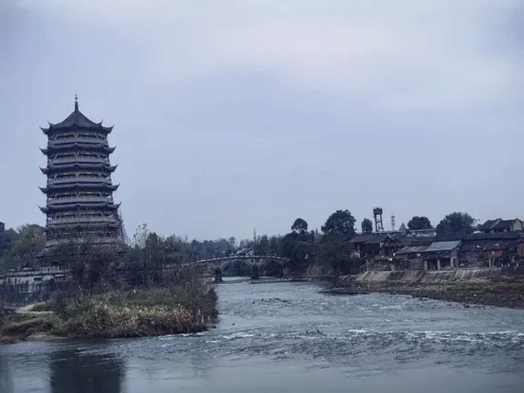 一周一山9#崇州 元通古镇/花果山小环线