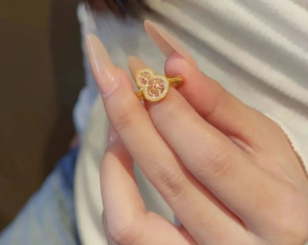 最近值得买的黄金戒指,就这 6 款!