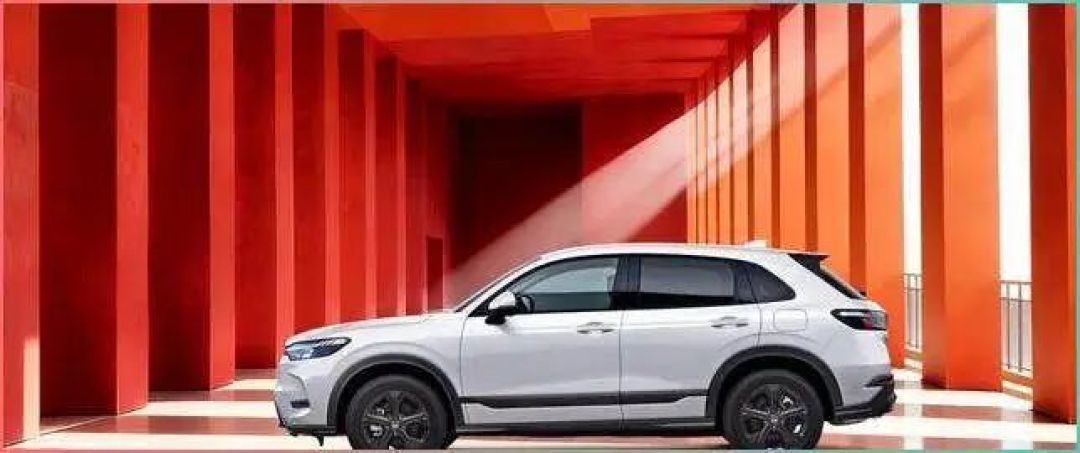 2026款本田HR-V与丰田锋兰达对决，谁更能击中中国家庭用车需求？