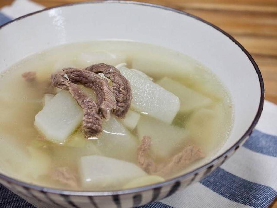 甲流高峰期!医生建议:少吃桔子和猪肉,多吃这3样,增强免疫力
