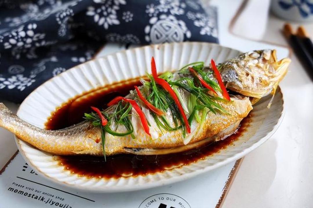 苹果是血栓的“抑制剂”?医生劝告:不想血管堵塞,多吃4种食物