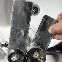 自己在家更换水龙头阀芯方法