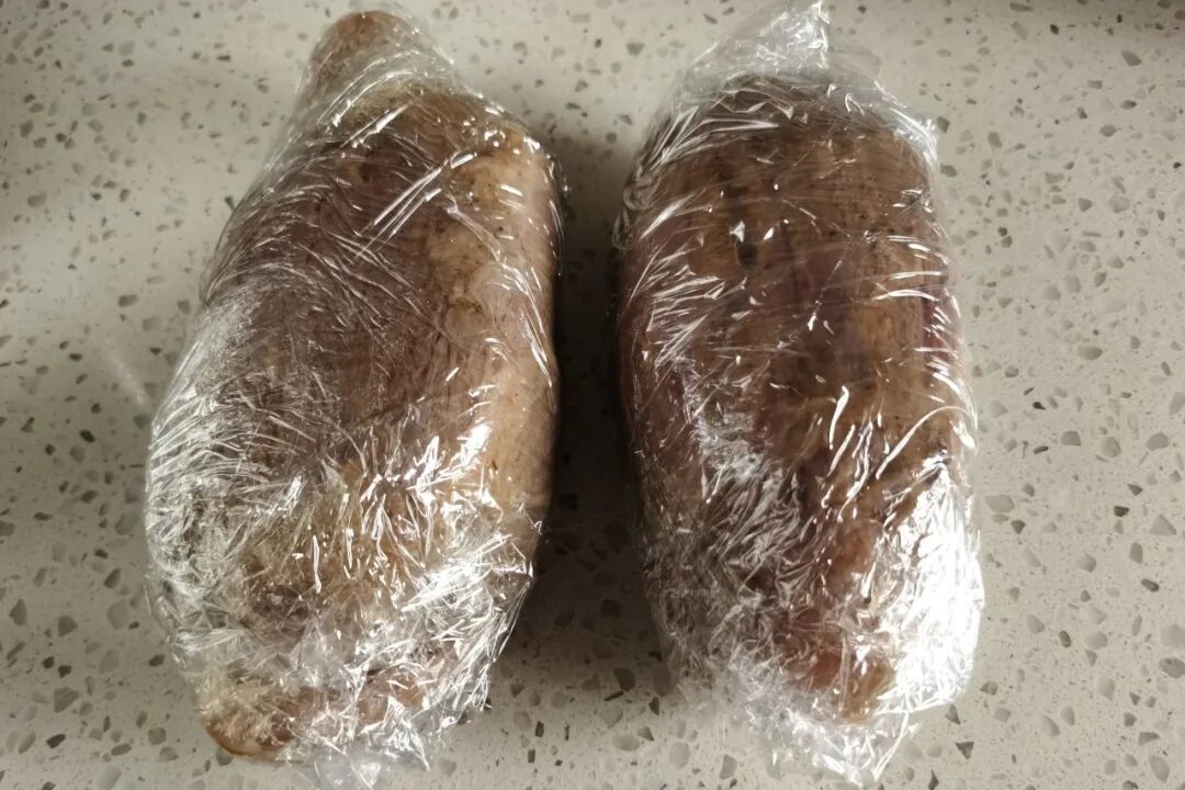 清鸡汤香卤牛腱