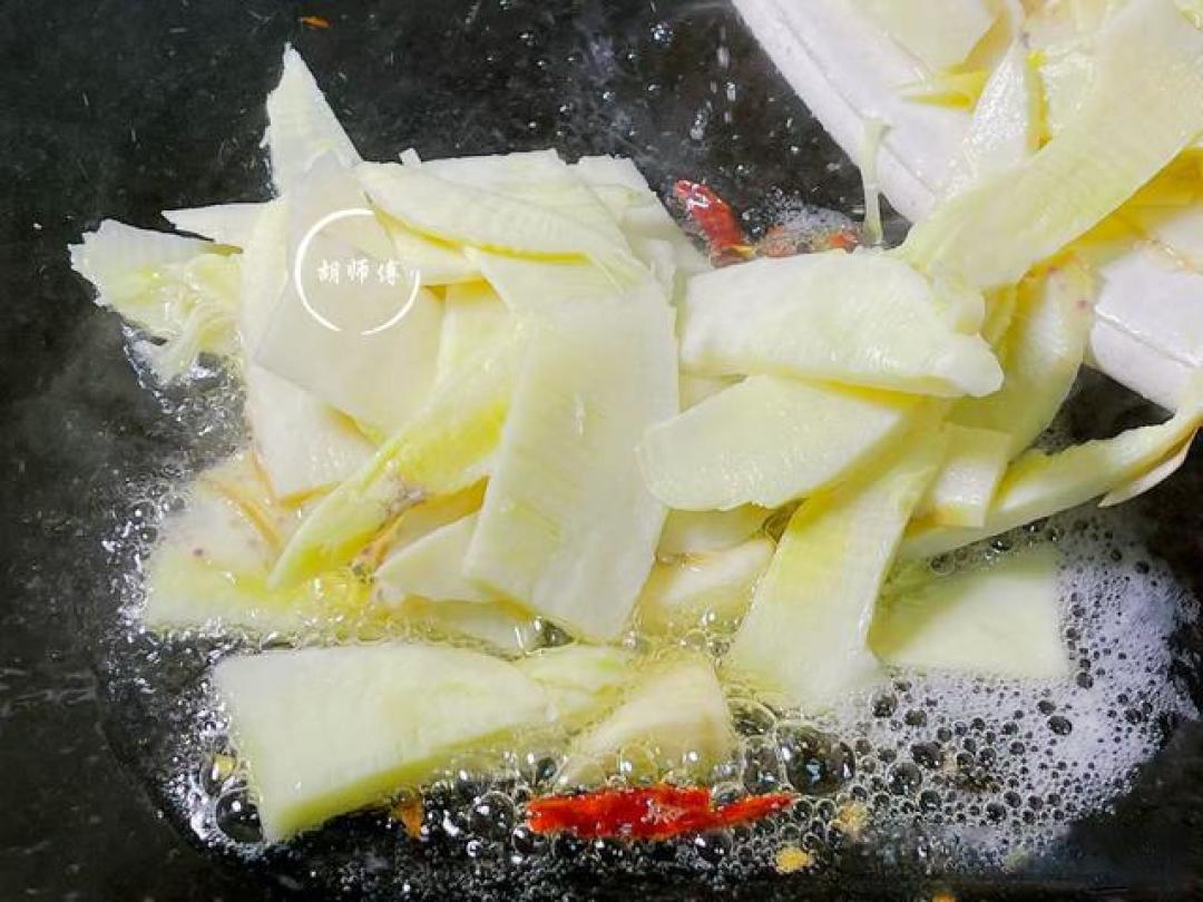 再贵也要吃,公认的“蔬菜一绝”,比萝卜鲜,比山药补,别错过了