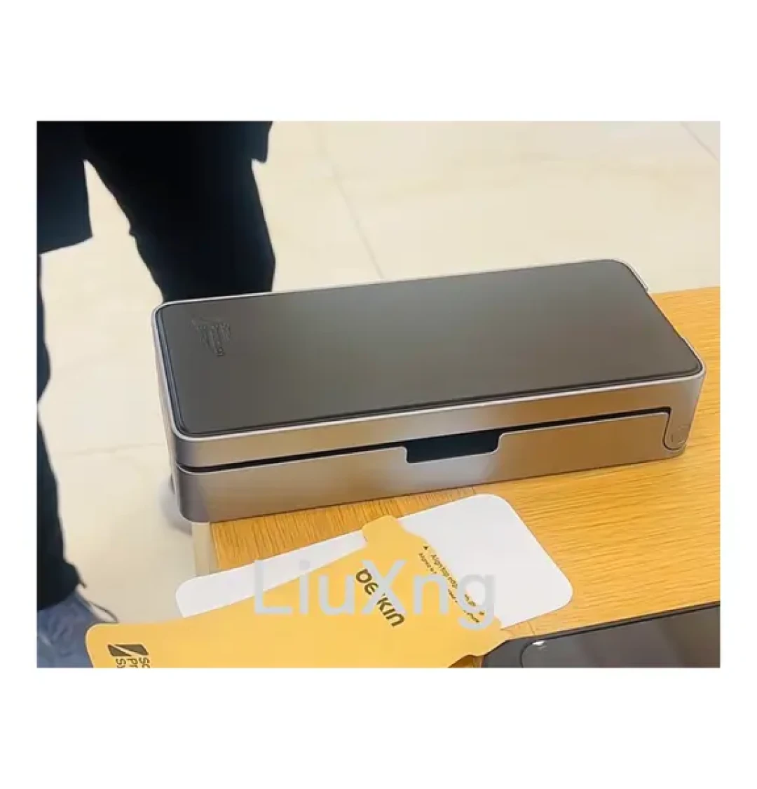 用苹果直营店的贴膜工具自己贴膜什么体验?