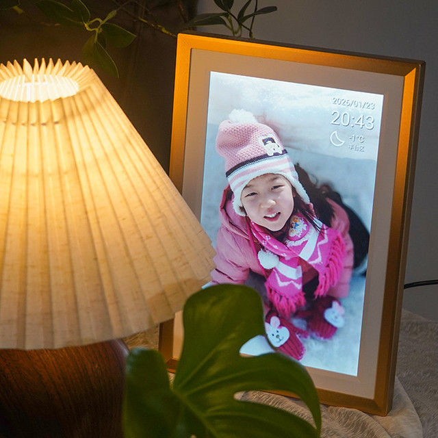 给爸妈准备的新年礼物：ARZOPA D10数码相框，聊聊真实感受