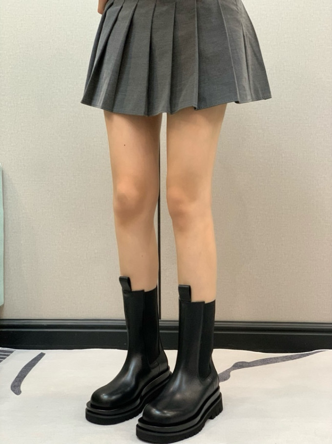 葆蝶家女靴