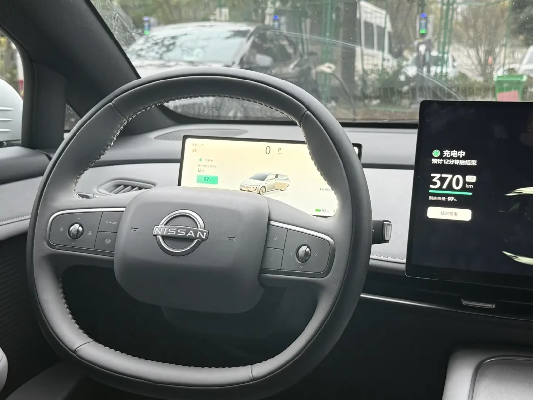 神Z租车~日产N7(新车)