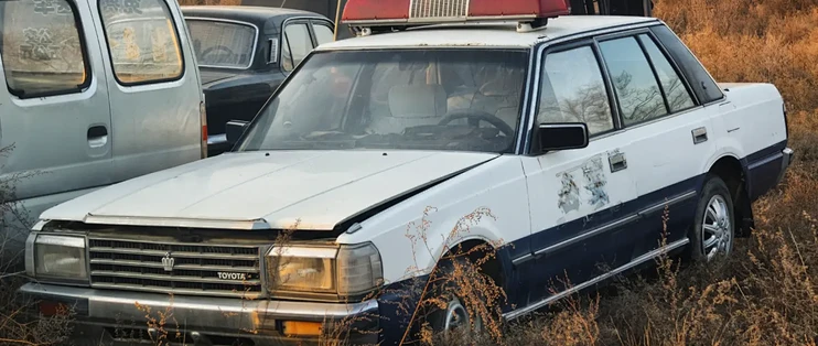 制式涂装的丰田皇冠(MS122)_轿车_什么值得买