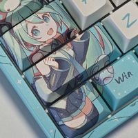 我爱二次元的初音未来,更爱和她联名手感超棒的Akko机械键盘。