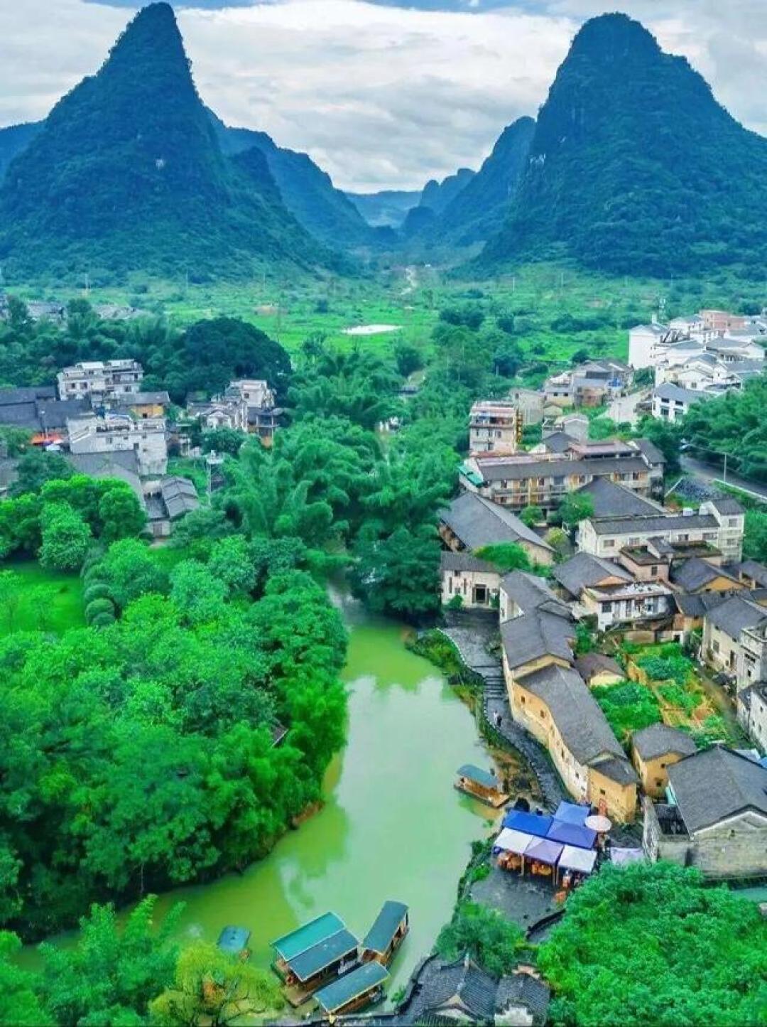中国评分最高的8大古镇,第1名实至名归!你去过几处?