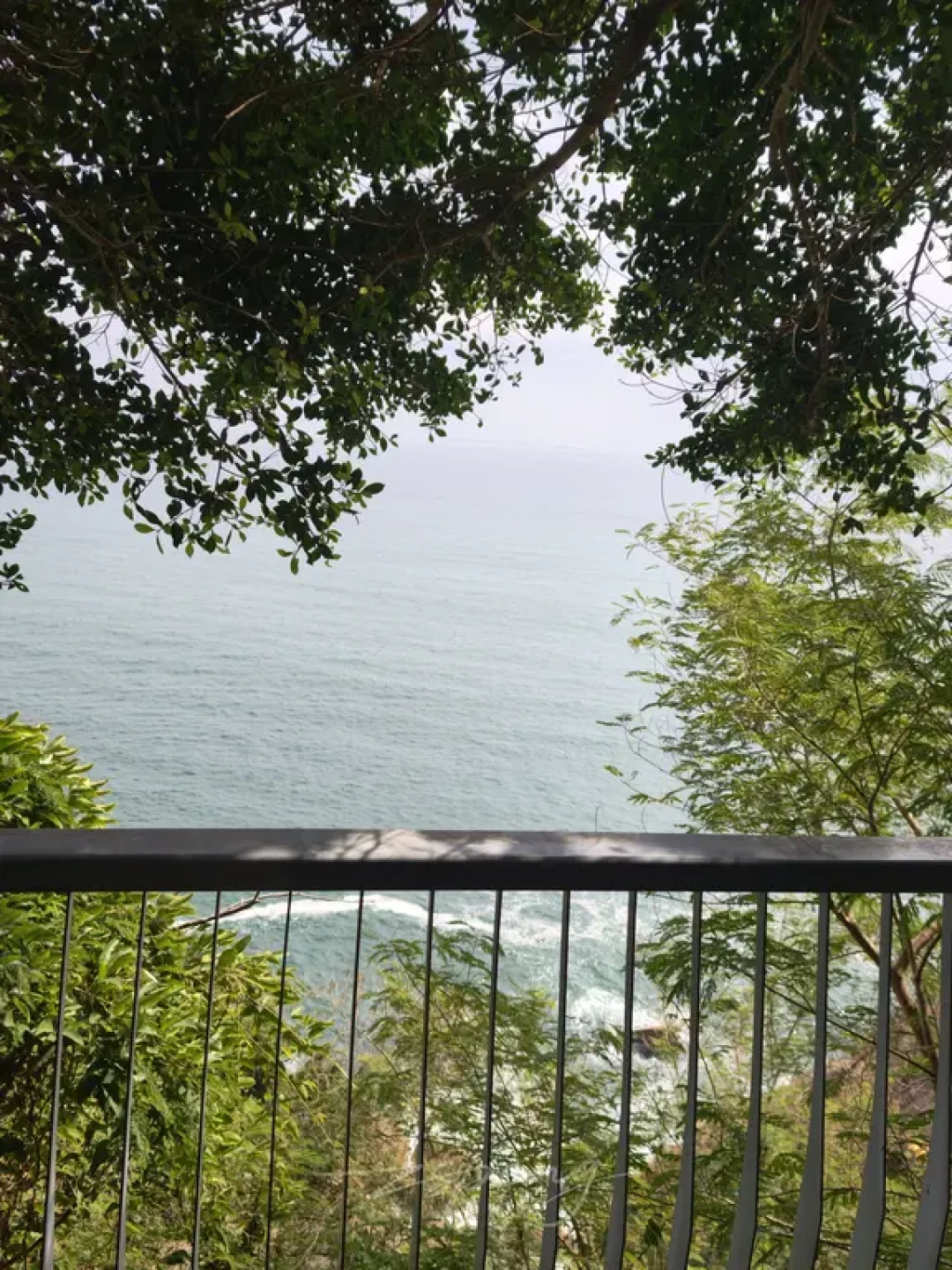 深圳地铁直达最美海岸线