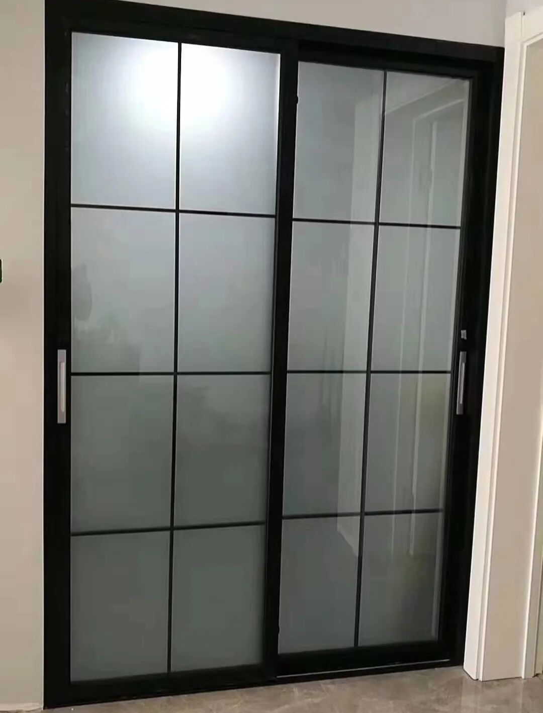 卫生间门选不对,空间闹心还浪费!