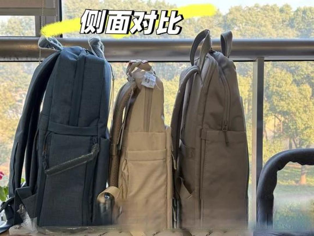 发现了一款超能装的摄影人包包🎒