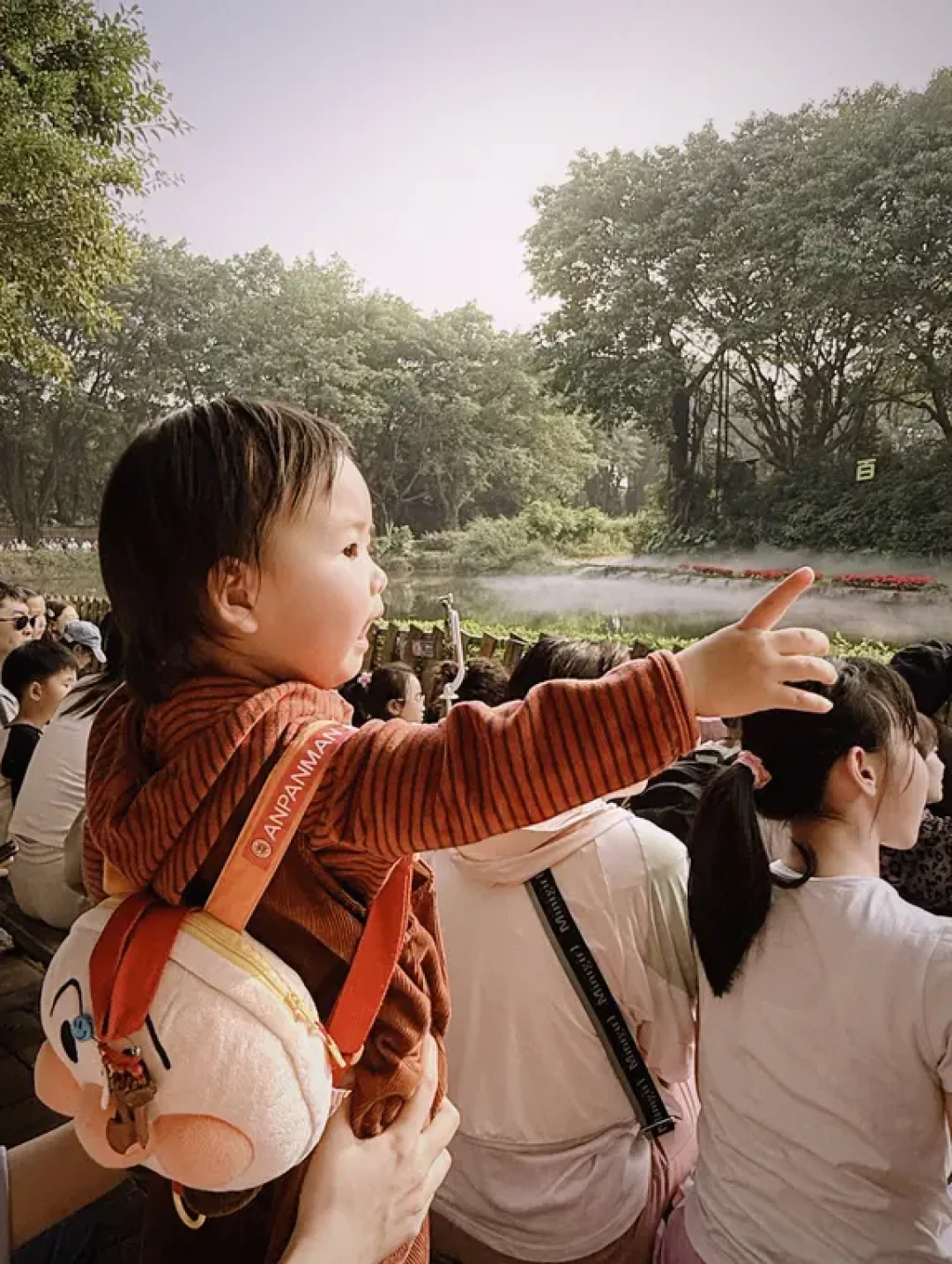 一岁小孩姐今天的快乐是长隆飞鸟乐园给的！