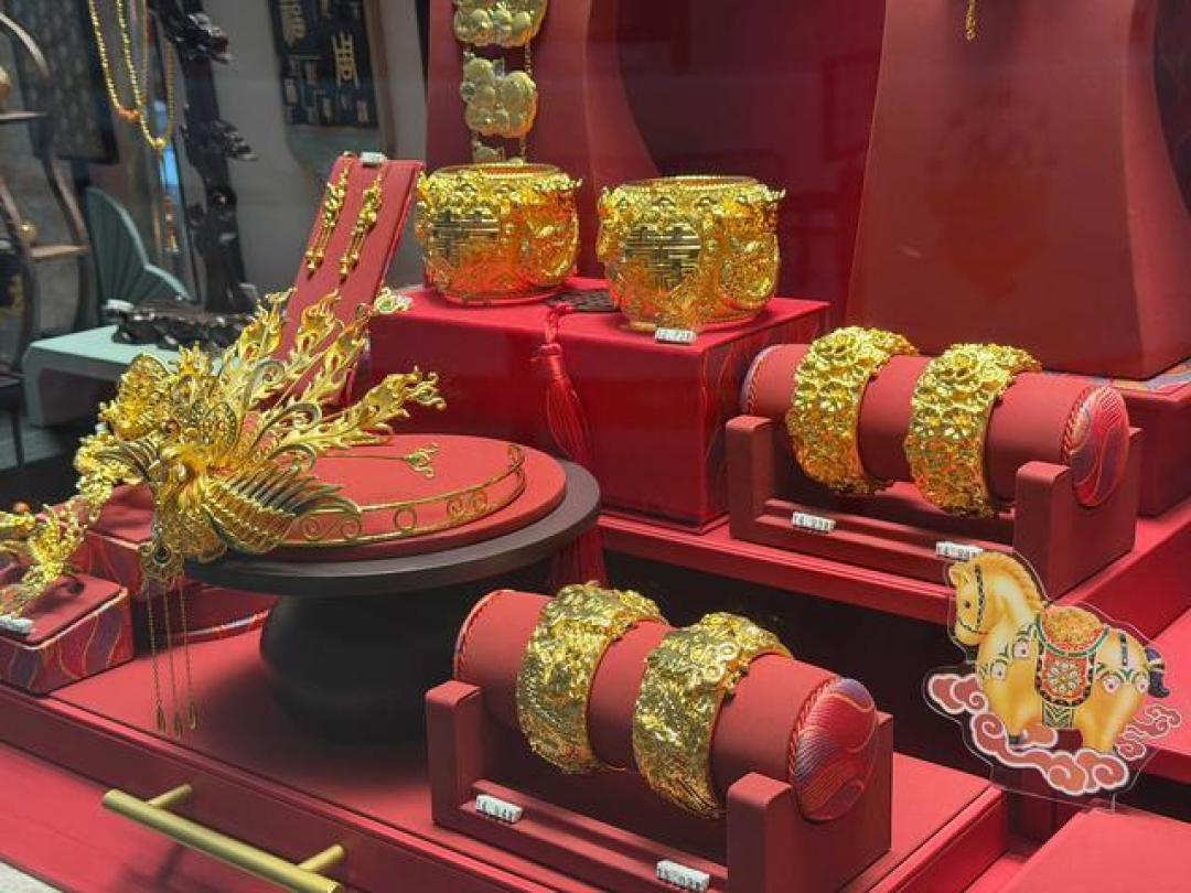 金价冲上1614元，有人教科书式操作大赚，你还在盲目追高吗？