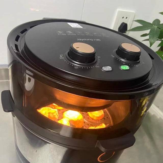 “空气炸锅纸”别再这样用了，小心着火！许多人都中招