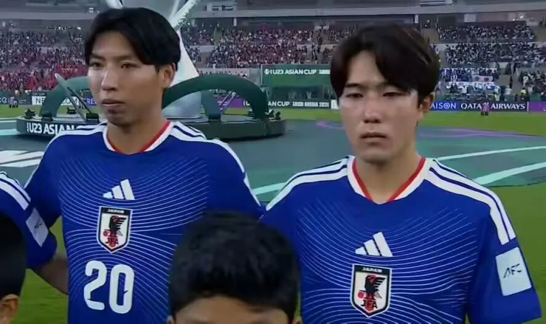惨败!随着U23国足0-4日本,夺得亚军,赛后产生2大不可思议,1个不争事实,差距太大