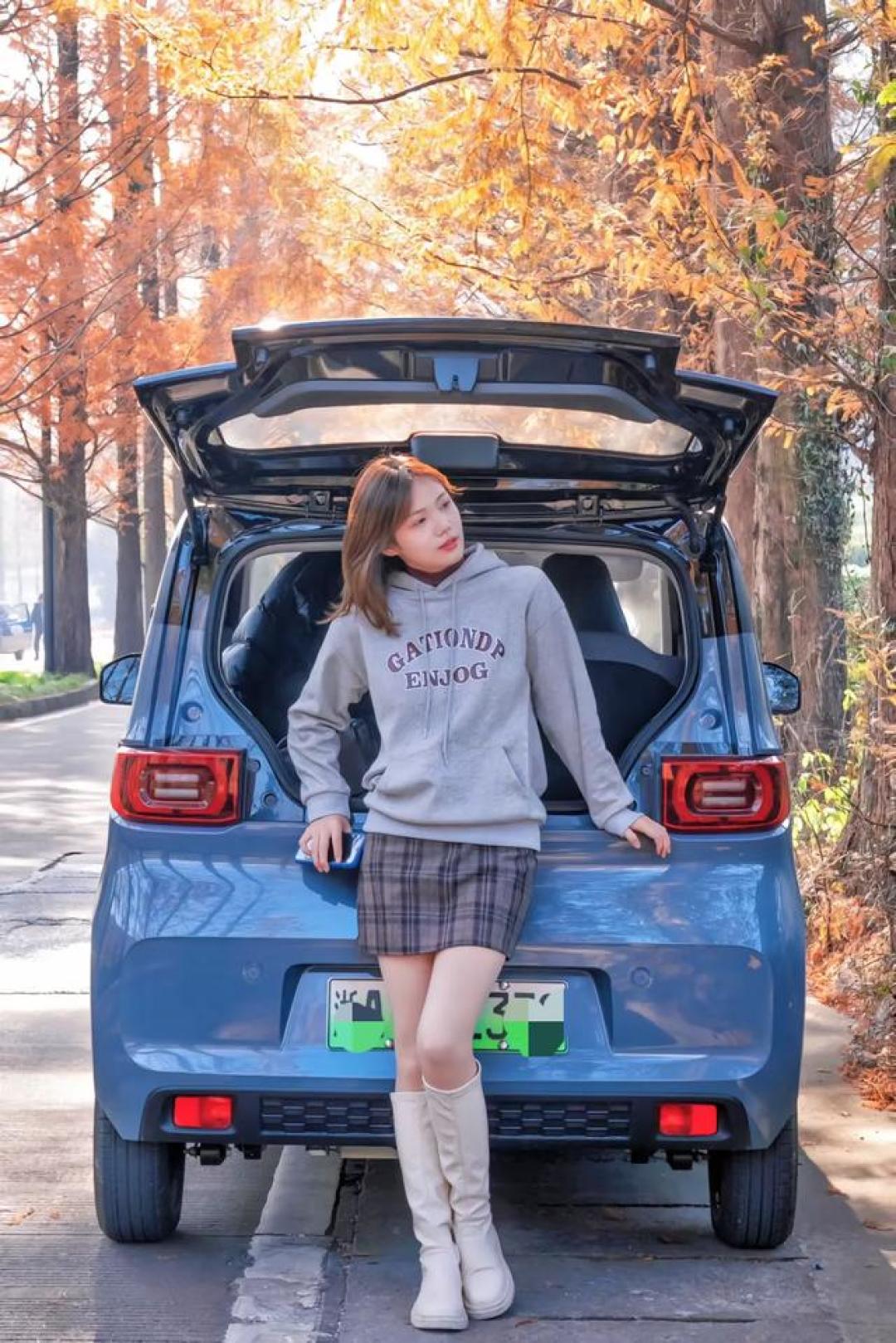 不止“国民神车”:五菱四大核心黑科技,重塑普惠电智出行新生态