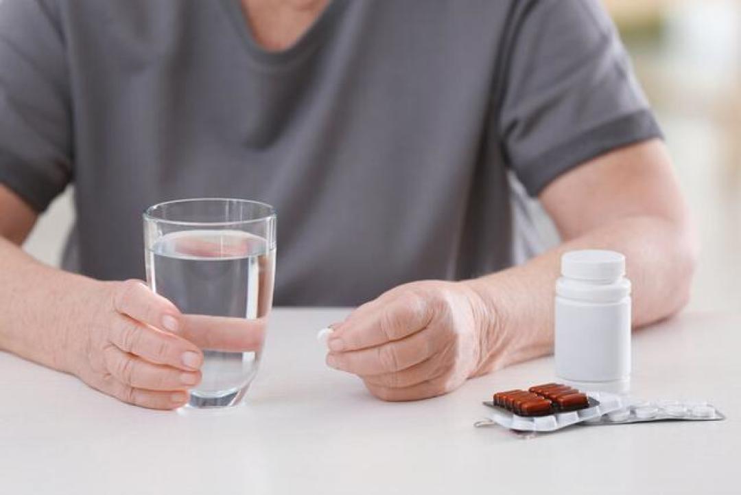 甲钴胺立大功！研究发现：老人吃甲钴胺，或能缓解5种症状