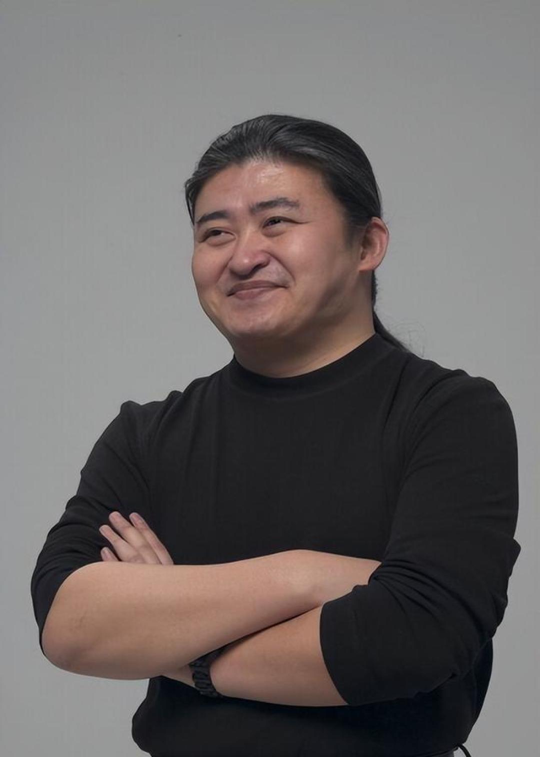 事实证明,嗜酒如命,患“不死癌症”的刘欢,早已走上另一条大道