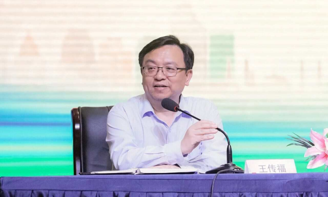 揭秘王传福的12万工程师天团