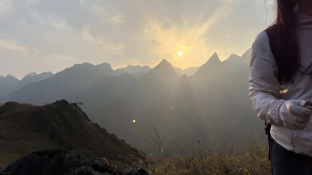 大化戈见山|藏在大瑶山的大峡谷+放羊小溶洞