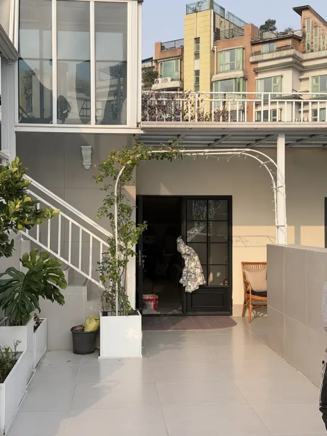 🪜 住步梯顶楼又怎样?我用露台赢麻了
