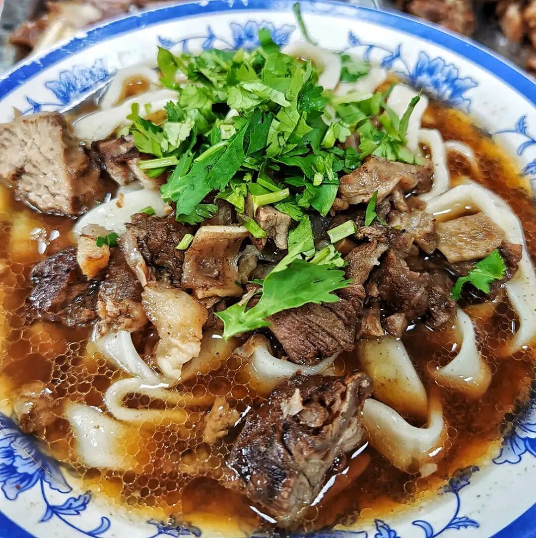 挑战性价比极限！北京9家最nb的穷鬼食堂！