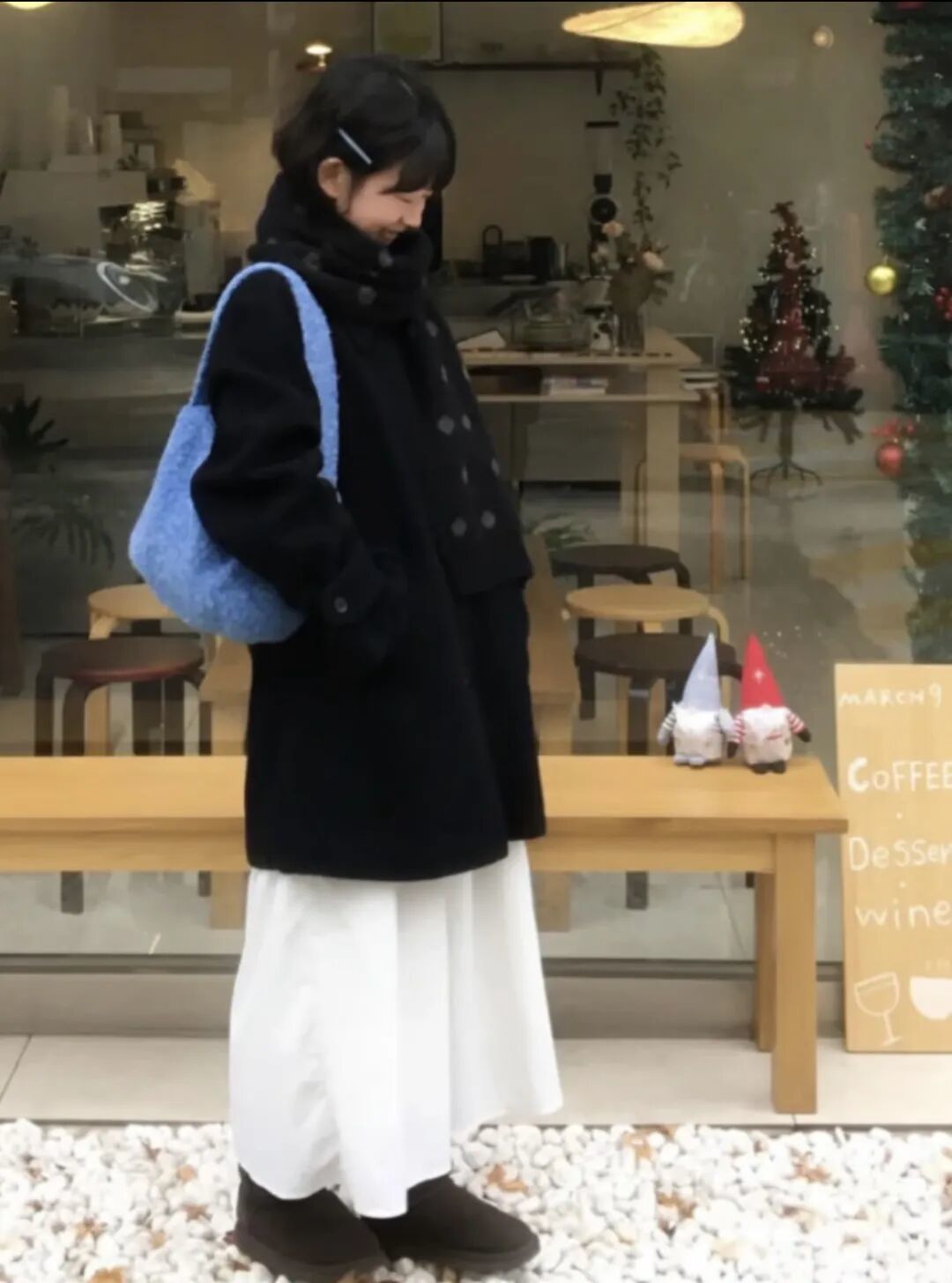 懒人配色法则：衣柜里只要有这4个颜色，秋冬穿搭再也不发愁！