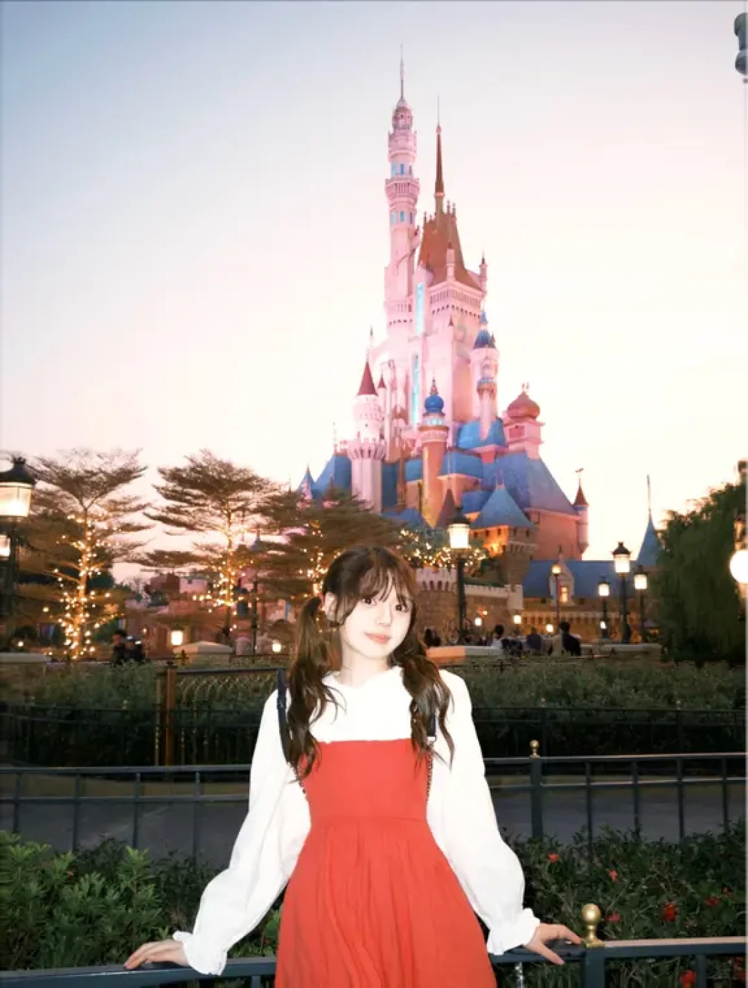 🏰 𝑫𝒊𝒔𝒏𝒆𝒚|港迪不耽误玩的出片攻略