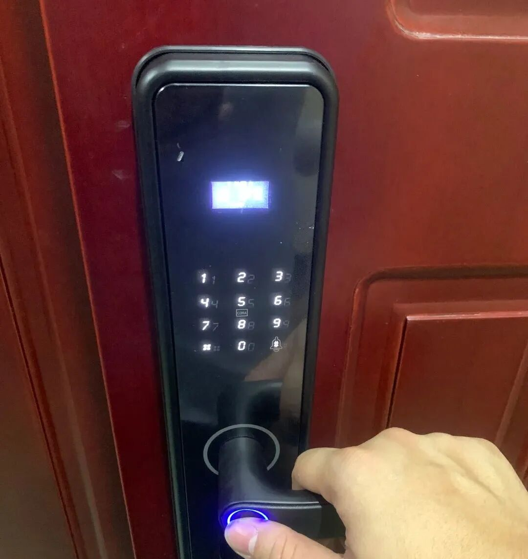 “指纹锁”正在逐渐退出中国家庭?听内行人说完,我才恍然大悟!