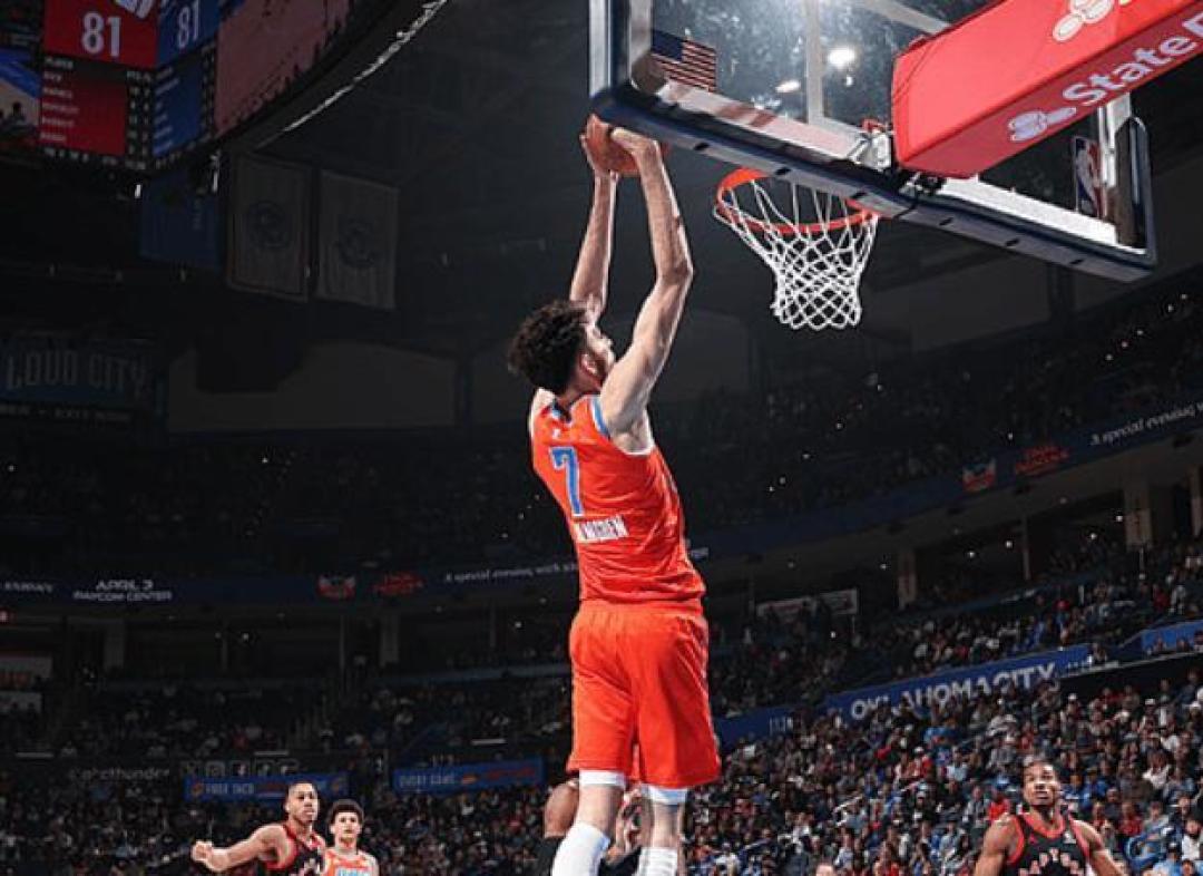 爆大冷!联盟第一轰然倒下!卫冕冠军2连败,NBA彻底变天了