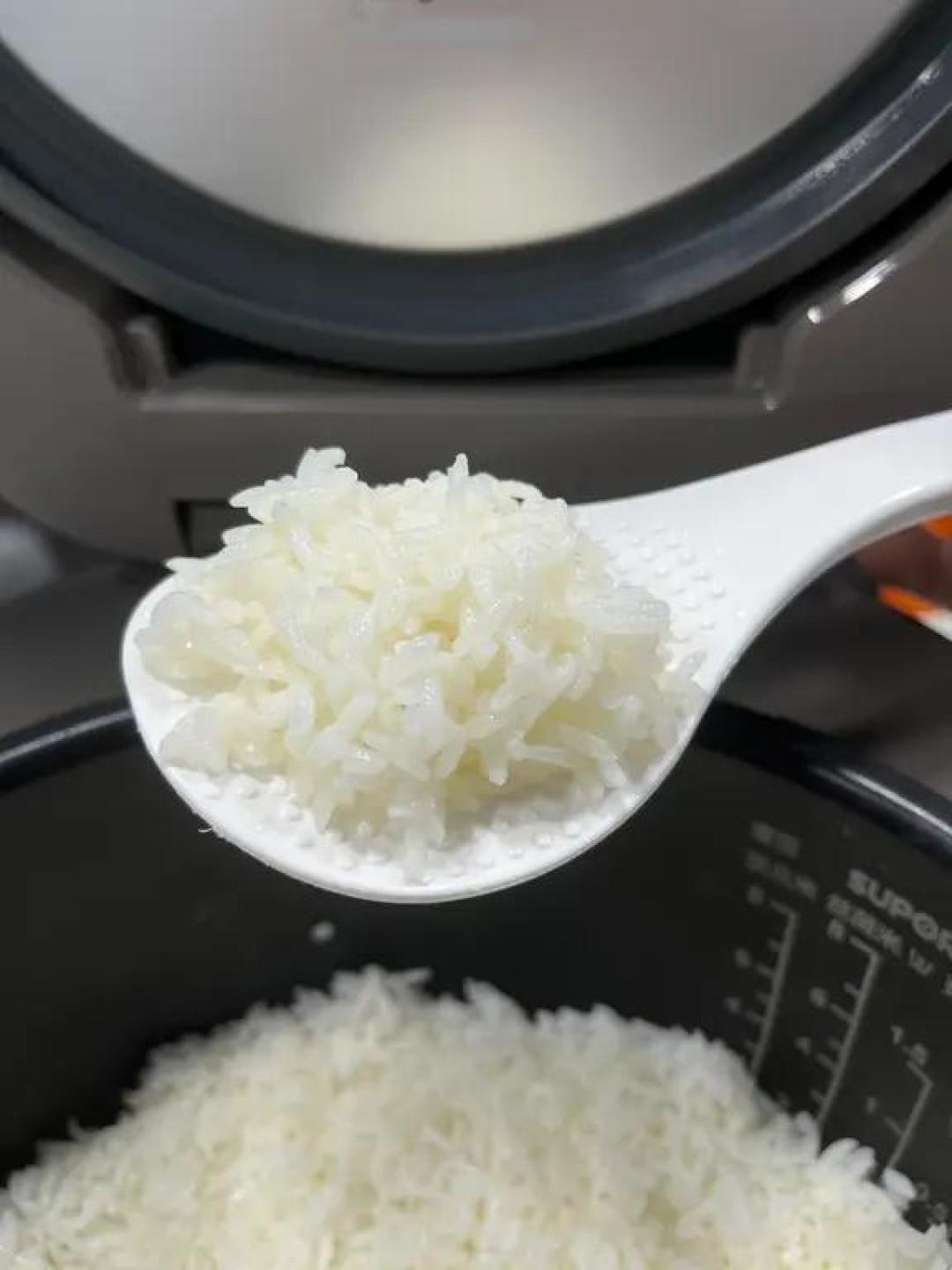终于给爸妈换了个省心的电饭煲