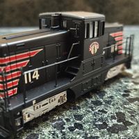 【GE44吨可爱小调机】简要展示解说ho比例原厂DCC数码版的通用电气44吨内燃调机模型～百万城出品～轨道交通火车迷dieselloco火车头机辆模式列车～