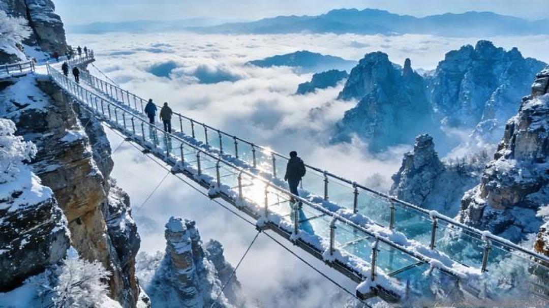 冬日白石山,当云海雾凇遇上悬崖栈道,这才叫人间仙境