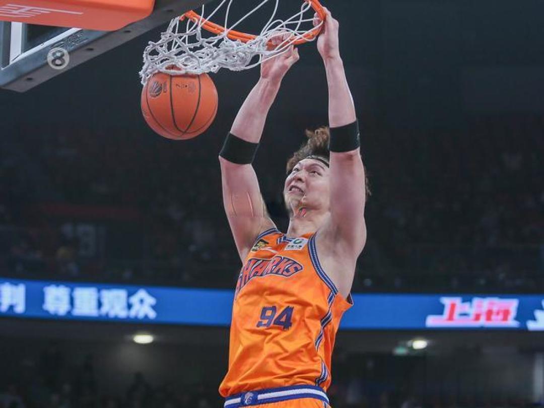 CBA历史第六人!王哲林达成万分里程碑,成现役本土唯一先生