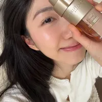 娇韵诗双萃粉底液｜原相机 多角度 怼脸测评