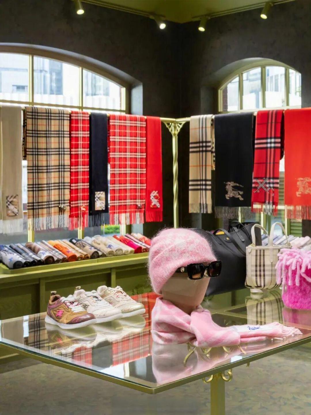 Burberry 首席执行官分享中国探店经历,给出了哪些重要观察和数据?