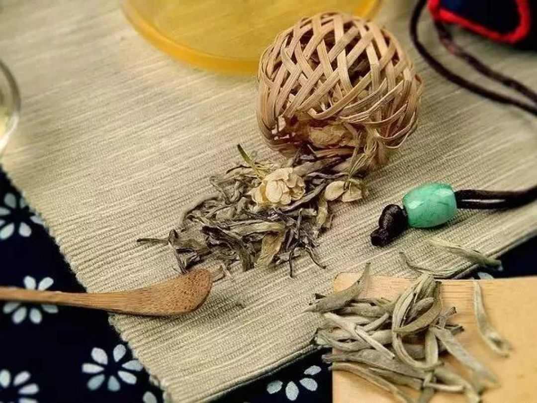 “以茶拼茶”味道不差