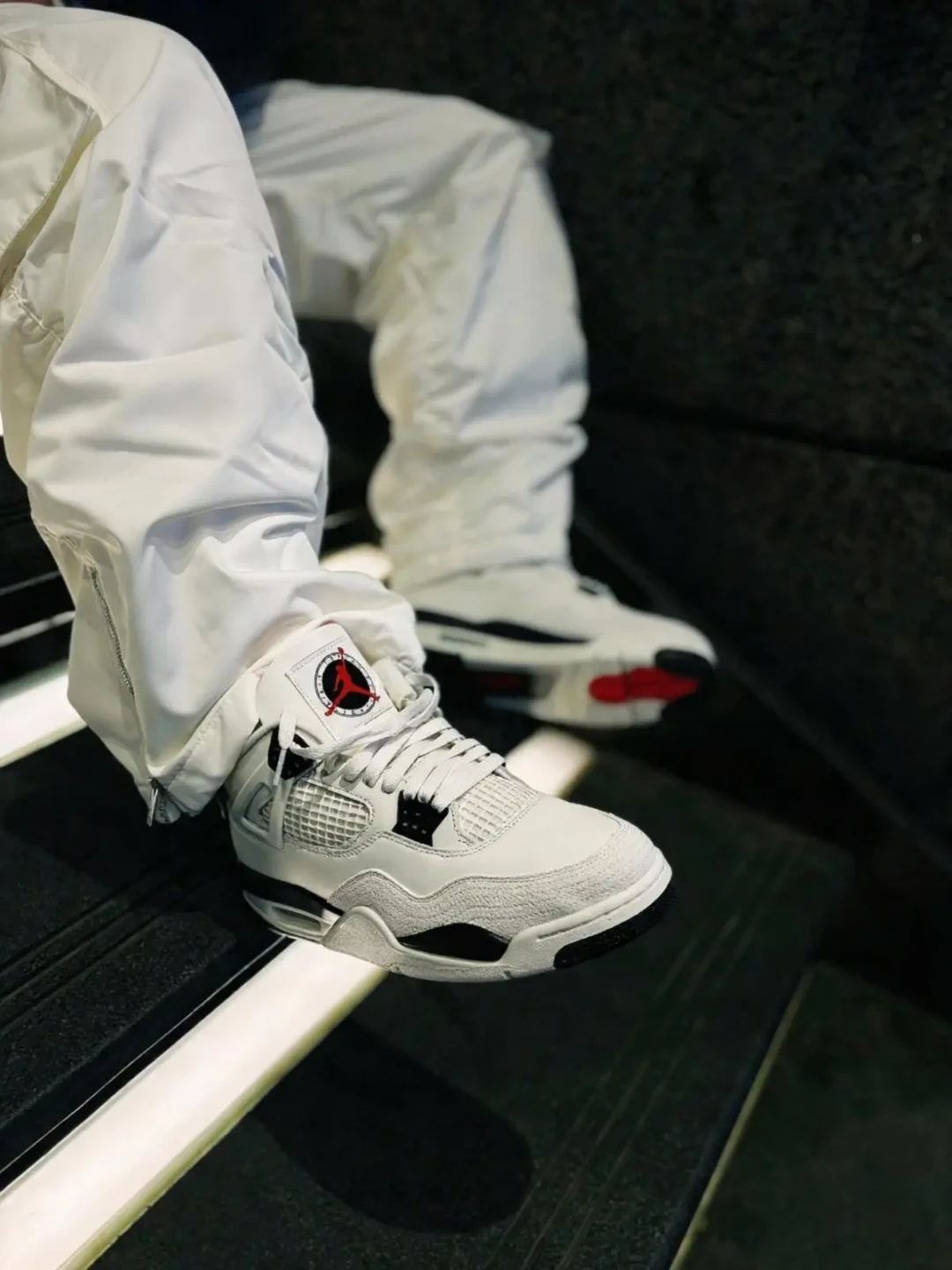 AJ4 Flight Club|破发价入手元年细节,很值