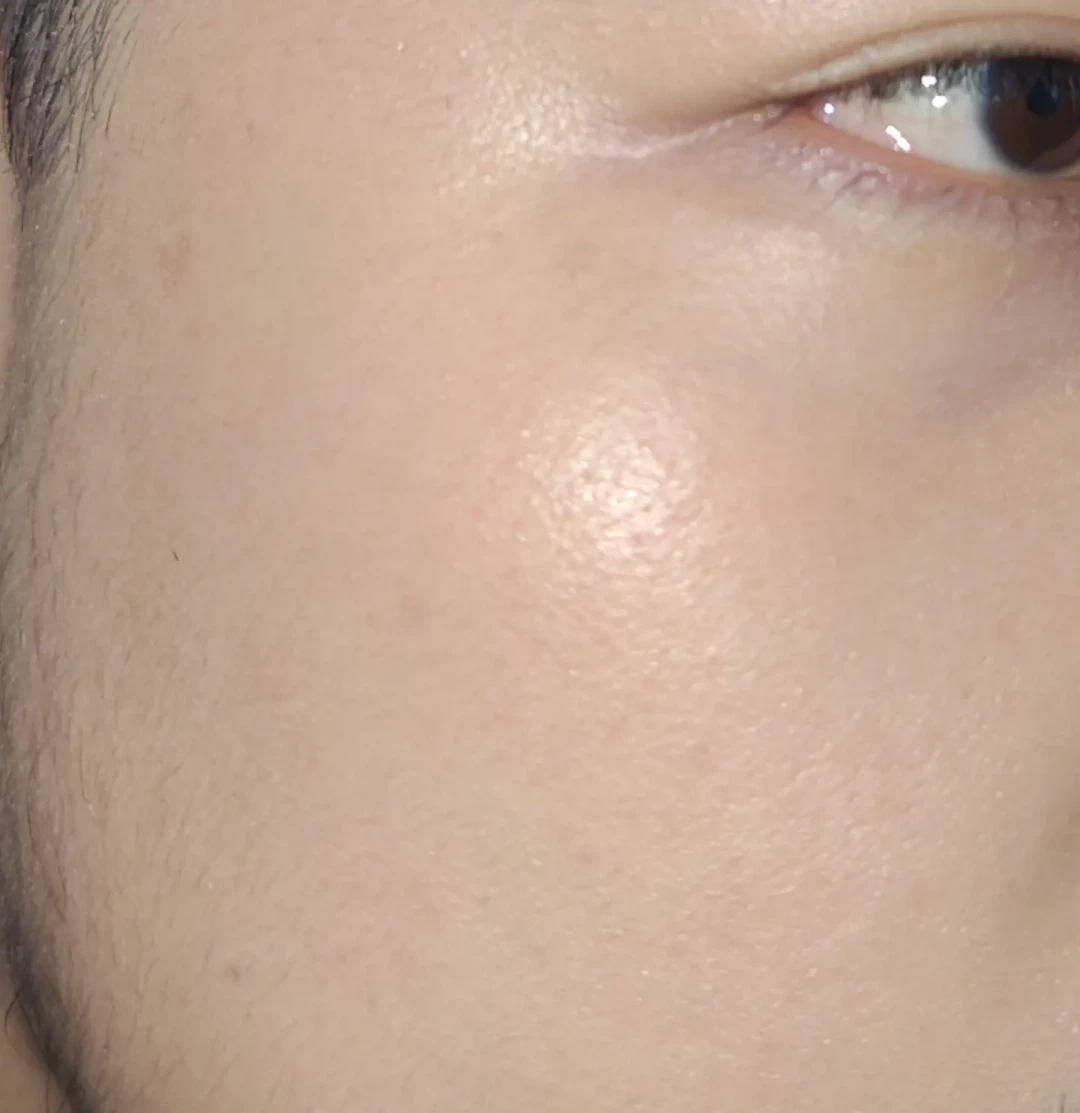 不到30元的绝美秋冬润色控油防晒一支