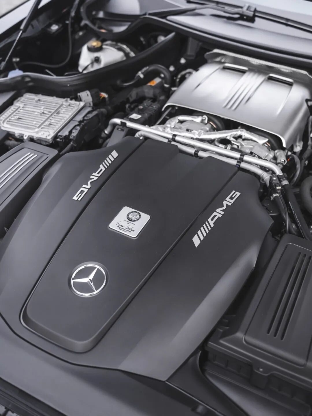 限量750台的AMG敞篷跑车,已成绝版V8