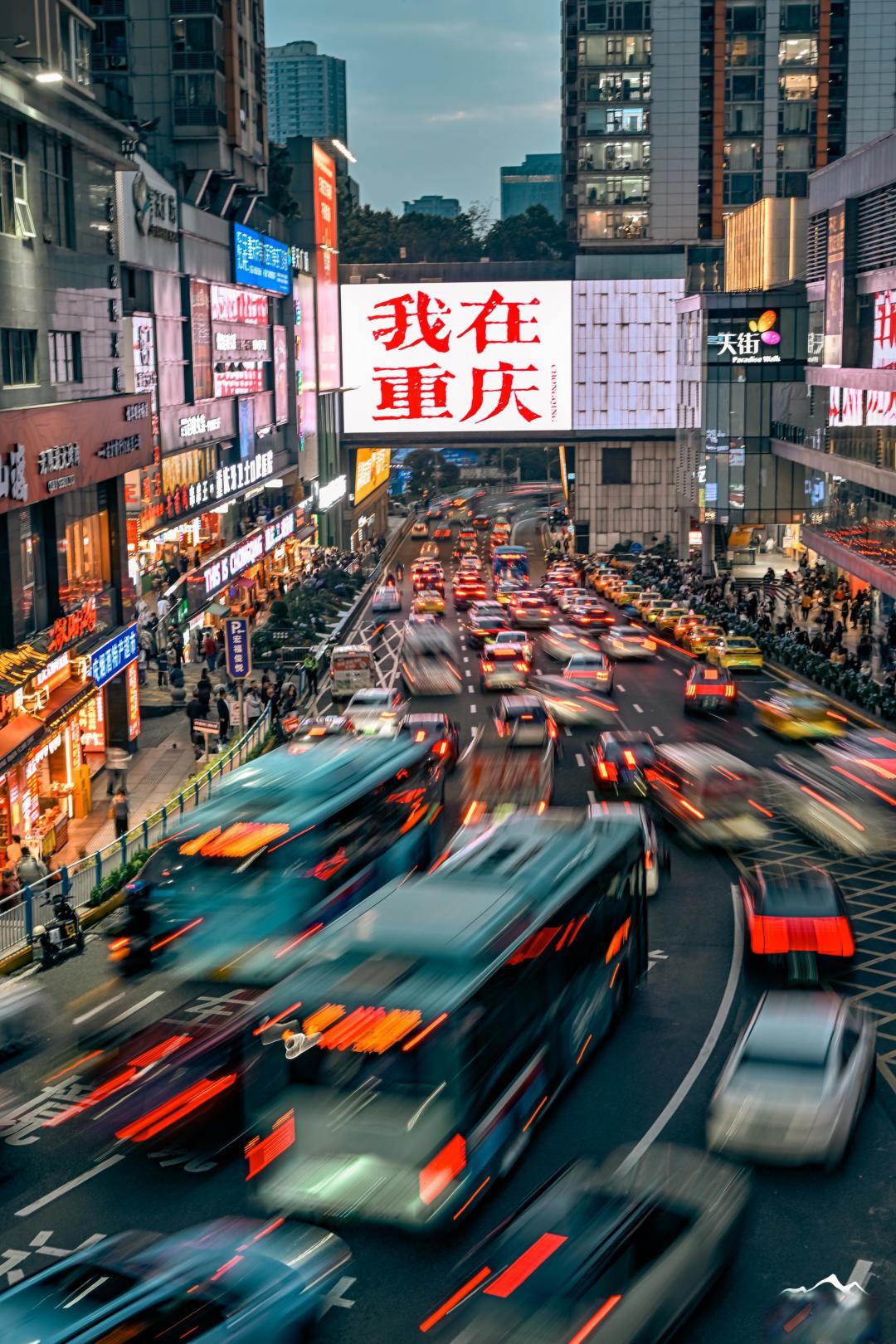 手机摄影越来越好,专业摄影师还有多少生存空间?
