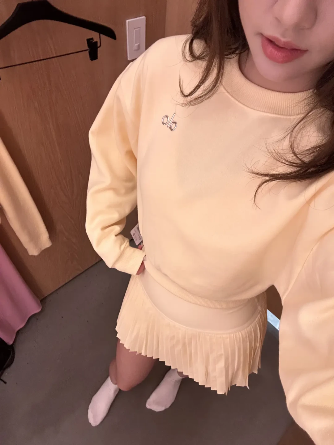 168/102原相机alo试衣红黑榜