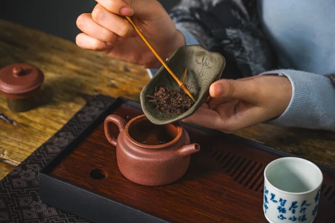 回流7572普洱熟茶80年代 | 熟茶标杆配方,经典耐喝,难得的老味儿~