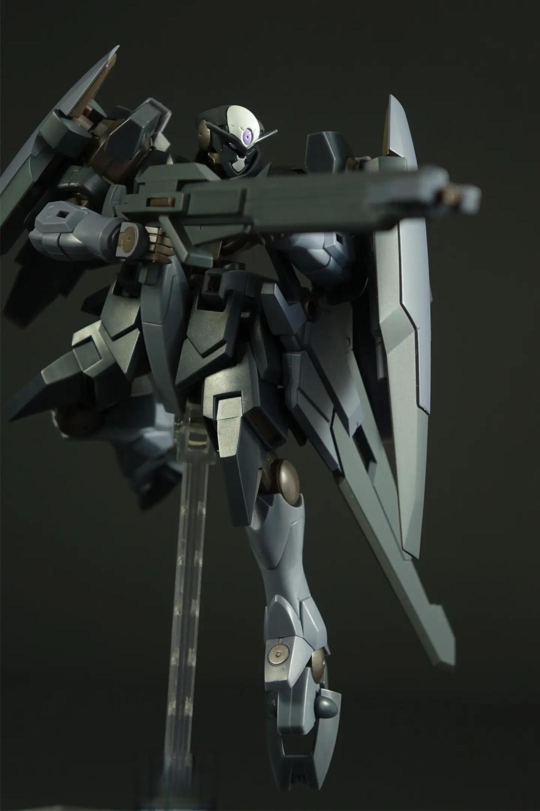 Robot魂 GN-X4:指挥官机与三红式样谁更值得入手?