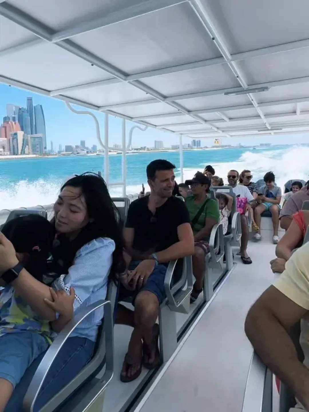 阿布扎比 Maya Island 岛 🚢 船期/票价攻略